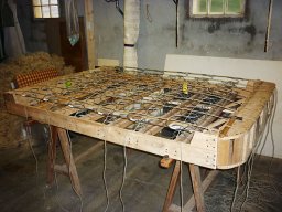 20121020 Literie - Caisse de sommier à soufflet demi-corbeille