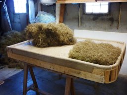 20121024 Literie - Réfection d'une caisse de sommier à soufflet semi-corbeille bourrelets en crin