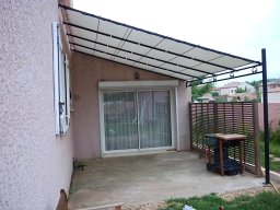 20130500 Pergola en toile fixe PVC précontraint Ferrari 705 Texyloop coloris blanc résistant tous temps (1)