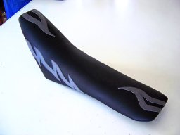 20070821 Sellerie moto - Personnalisation d'une selle de moto (12)