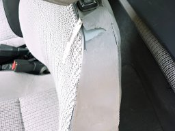 20100609 Sellerie auto - Réfection du dossier d'un siège conducteur de VL avant (P1010004