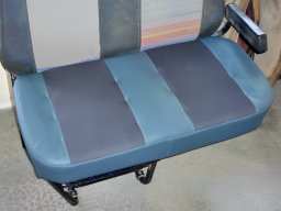 20130900 Sellerie auto - Réfection de banquettes et sièges de véhicules de transport pour les collectivités de l'Hérault (34) 2
