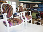 Paire de fauteuils Cabriolet Louis XVI, tissu Pierre Frey