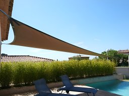 20190522 Voile d'ombrage triangulaire Serge Ferrari Soltis Perfom 92 (2)