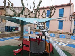 20210109 Voile d'ombrage - Toile quadrangulaire papillon asymétrique LOV Protect Précontraint Serge Ferrari 6  (DSC_0658)